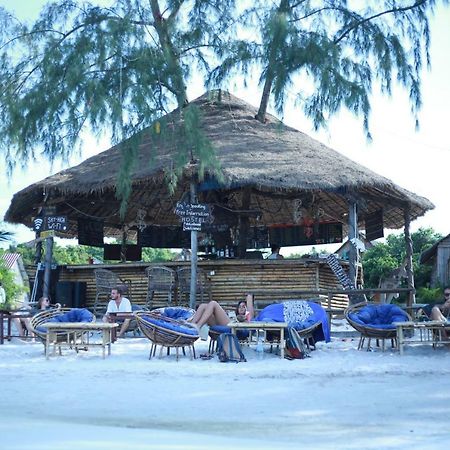 Tree Bar Hostel Đảo Koh Rong Samloem Ngoại thất bức ảnh