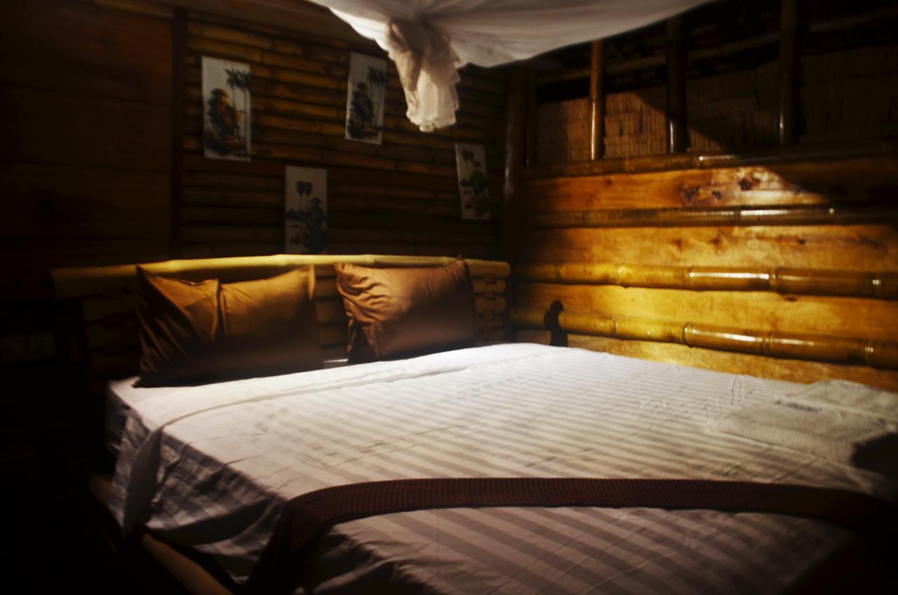 Tree Bar Hostel Đảo Koh Rong Samloem Ngoại thất bức ảnh