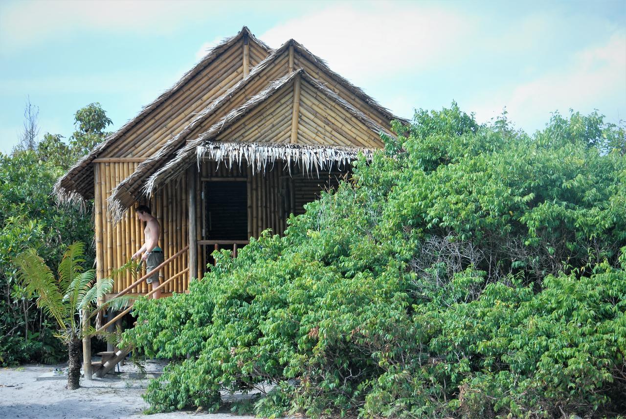 Tree Bar Hostel Đảo Koh Rong Samloem Ngoại thất bức ảnh